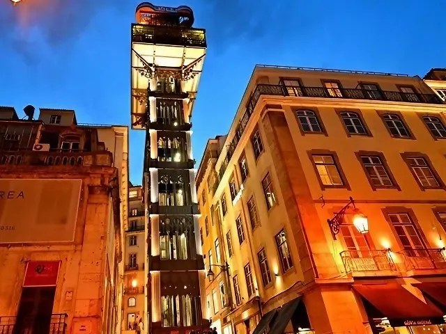 サンタ・ジェスタのエレベーター