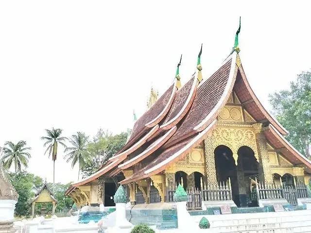 ルアンパバーンのワットシェントーン