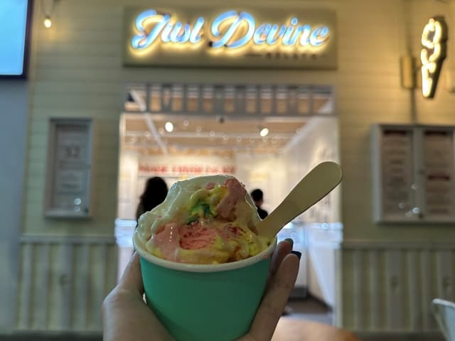 Ｊｕｓｔ　Ｄｅｖｉｎｅ　Ｇｅｌａｔｏ