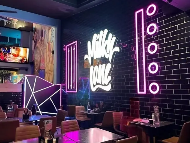 ケアンズのＭｉｌｋｙ　Ｌａｎｅ　Ｃａｉｒｎｓ