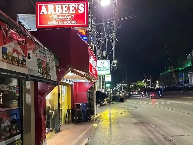 24時間営業のベーカリーＡＲＢＥＥ’Ｓ