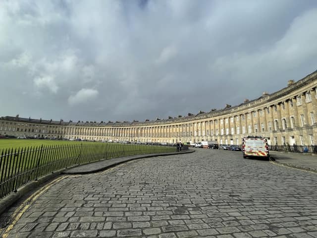 Royal Crescent (ロイヤル・クレッセント)