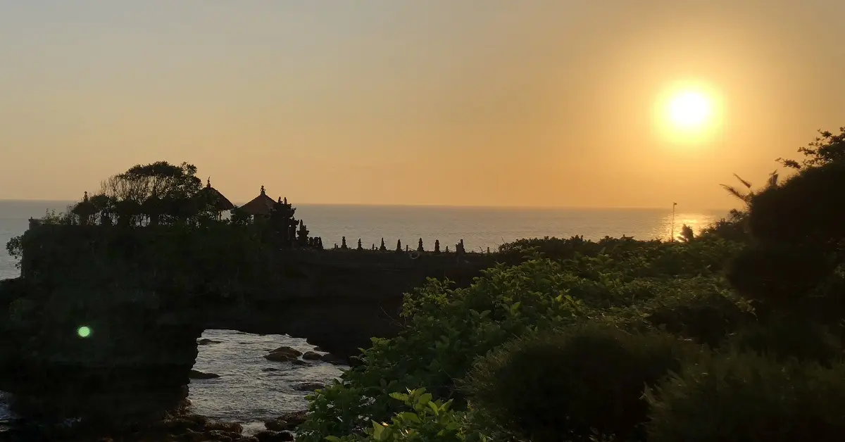 タナロット寺院の夕暮れ
