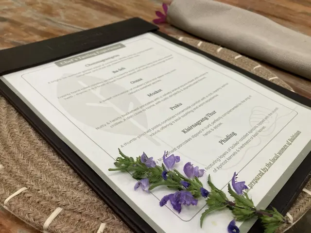 バルティ料理のコースメニュー