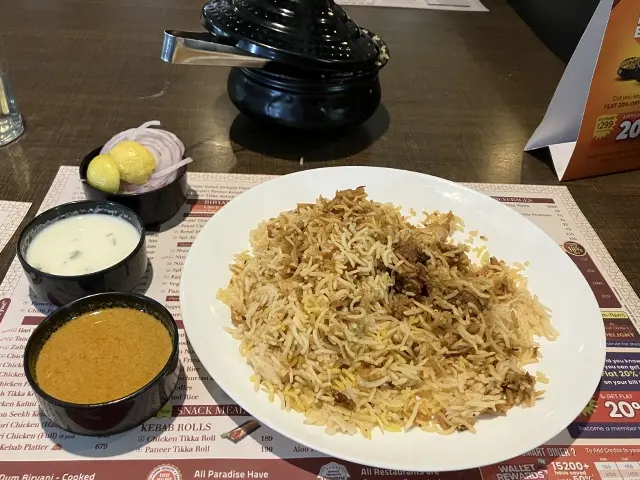 名物のビリヤニ