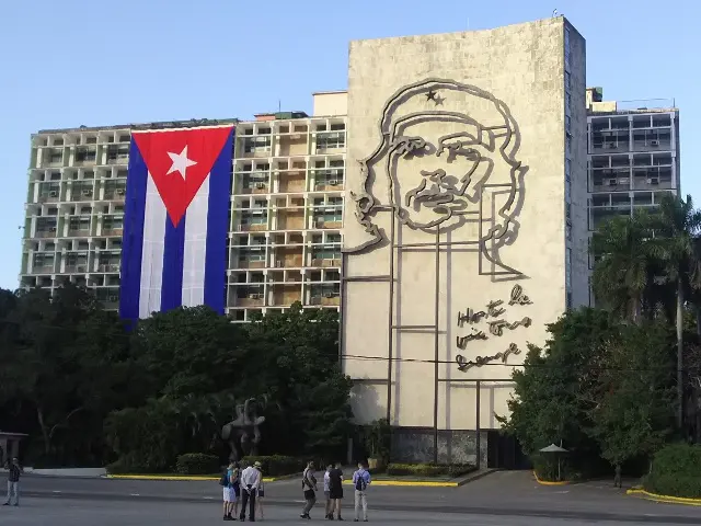 キューバの首都ハバナの内務省ビルのチェ・ゲバラ