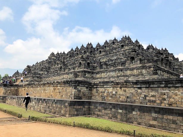 kiji1-borobudur1