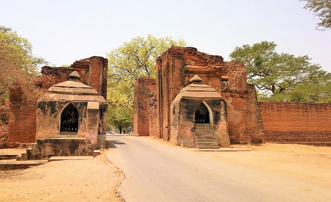 tharabha gate